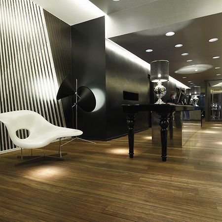 Nena Hotel Brémai repülőtér Kültér fotó