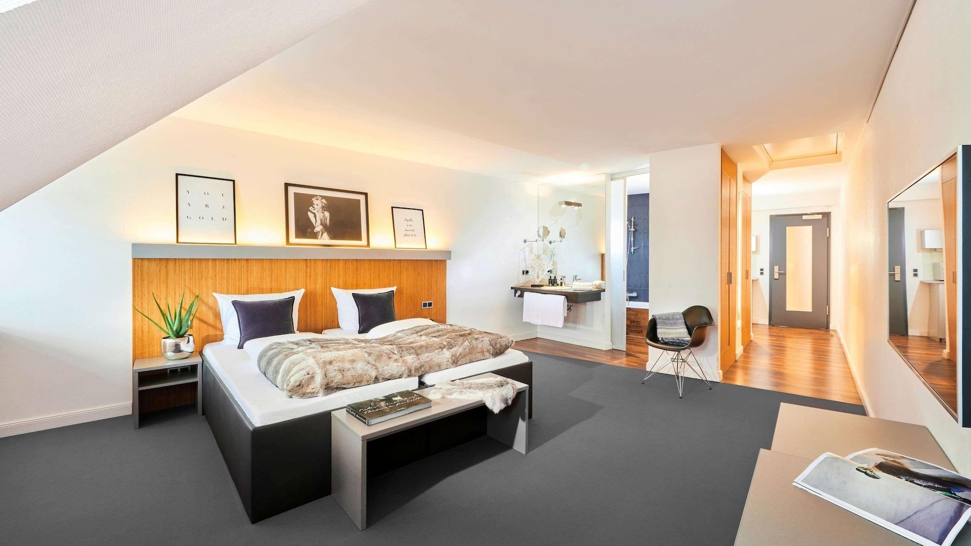 Nena Hotel Brémai repülőtér Kültér fotó