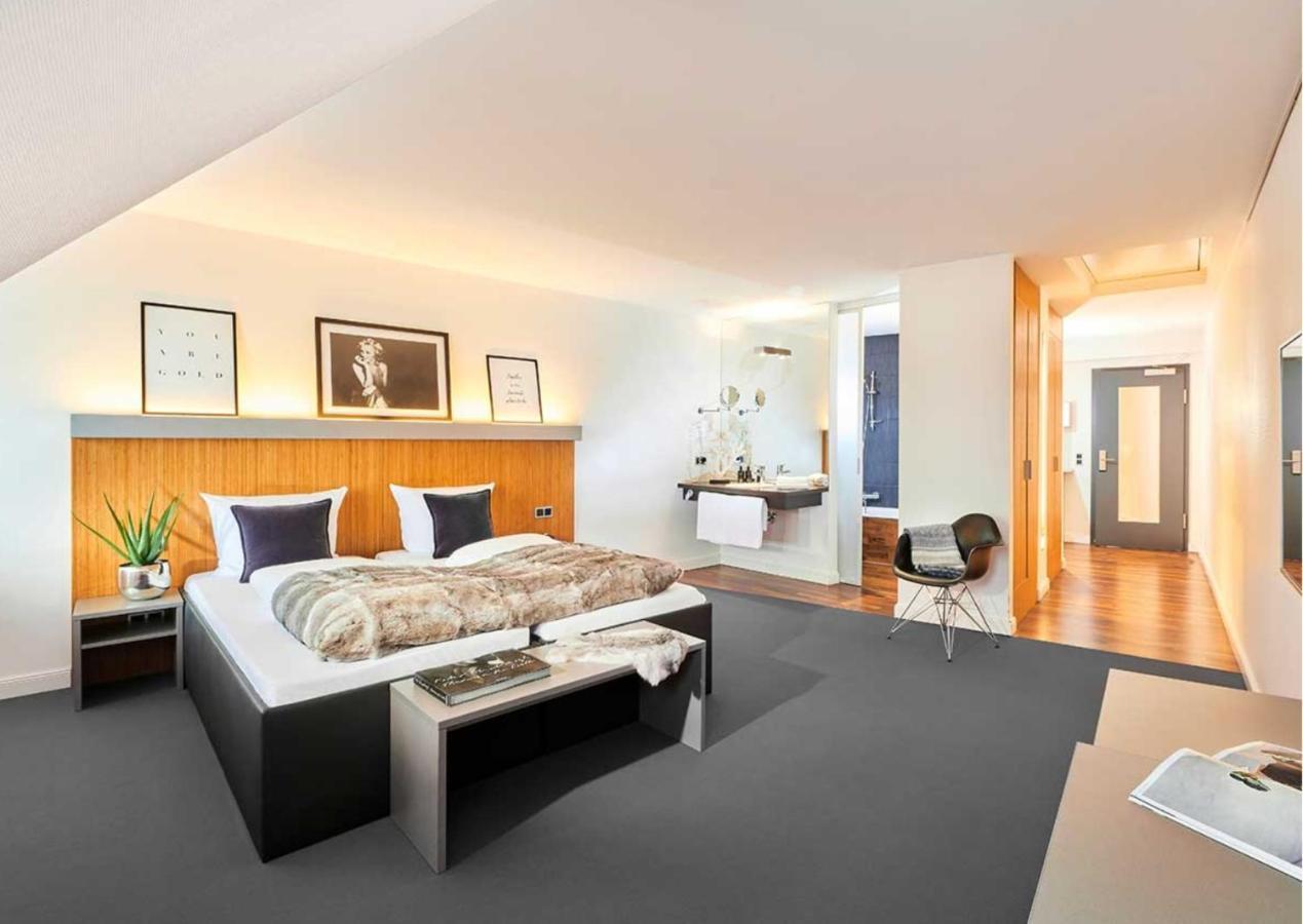 Nena Hotel Brémai repülőtér Kültér fotó